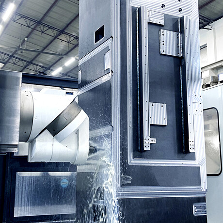 Als hochqualifizierter Maschinenbau Hersteller verfügt Leiritz über einen modernen CNC-Maschinenpark für die CNC-Großteile-Bearbeitung.