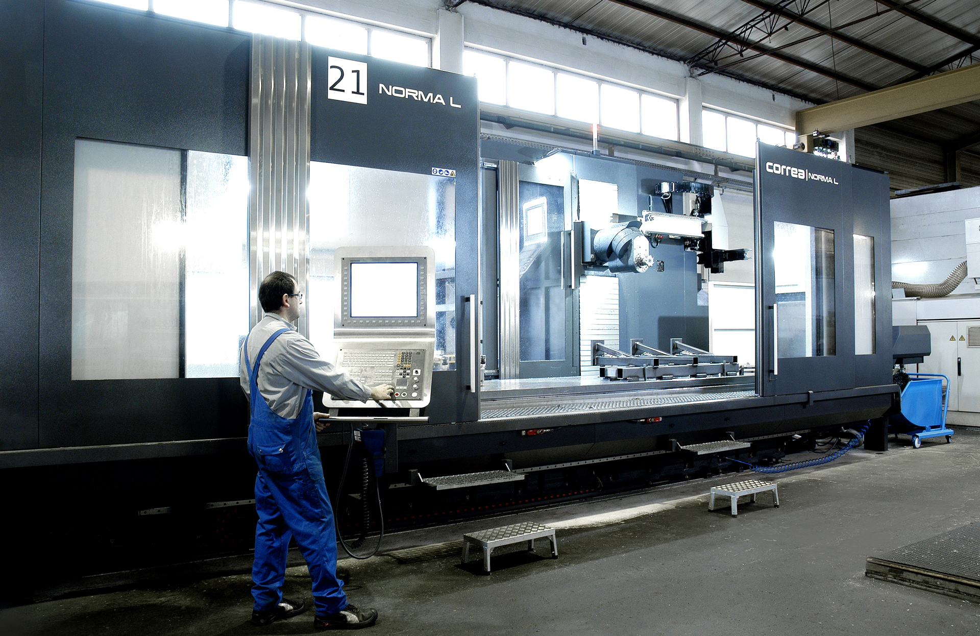 Leiritz ist auf CNC Großteile-Fertigung und CNC Großteile-Bearbeitung mit Verfahrwegen bis zu 8,5 Meter spezialisiert.