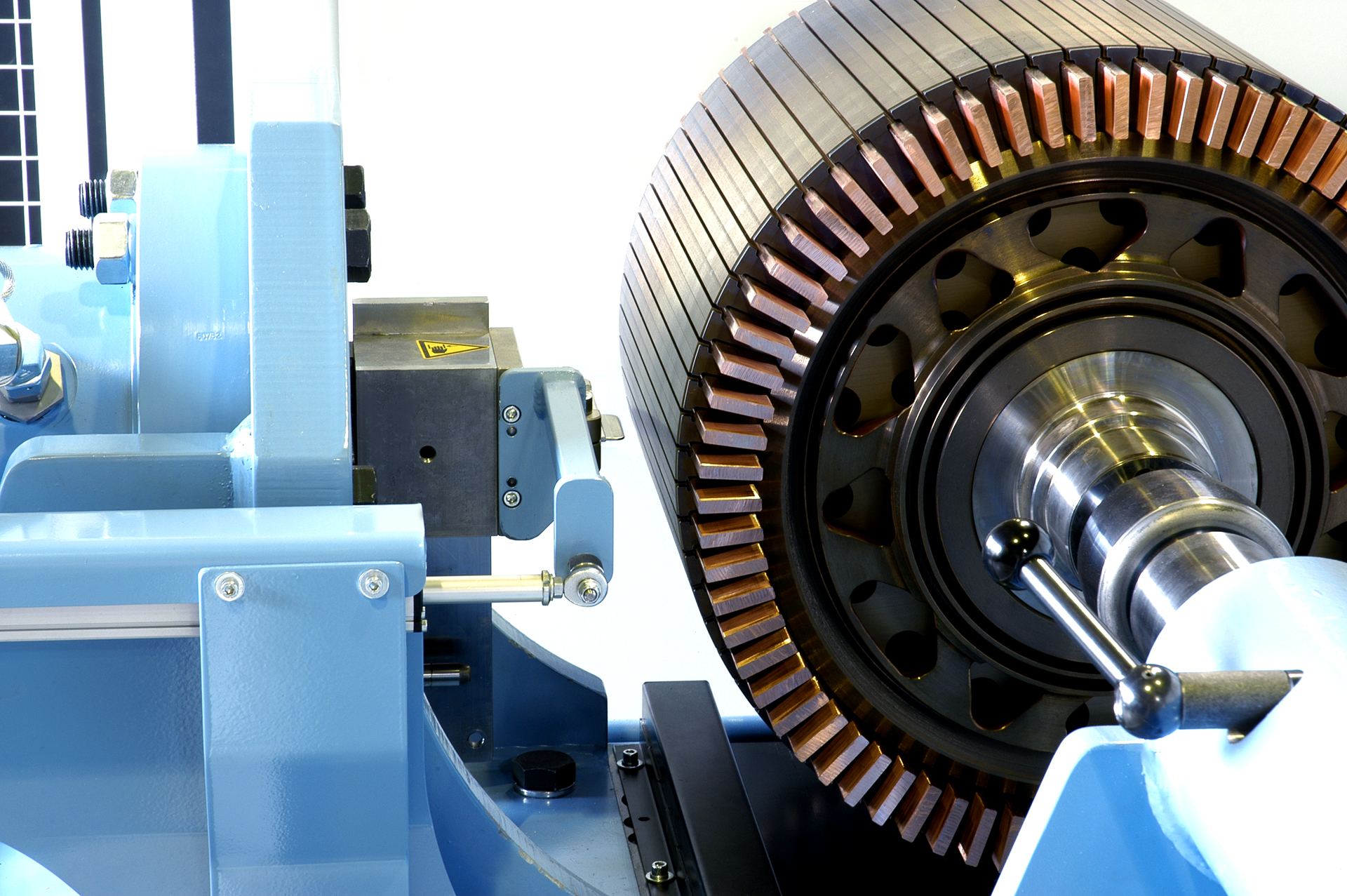 Hydraulik-Verstemm-Maschine, Konstruktion und Herstellung